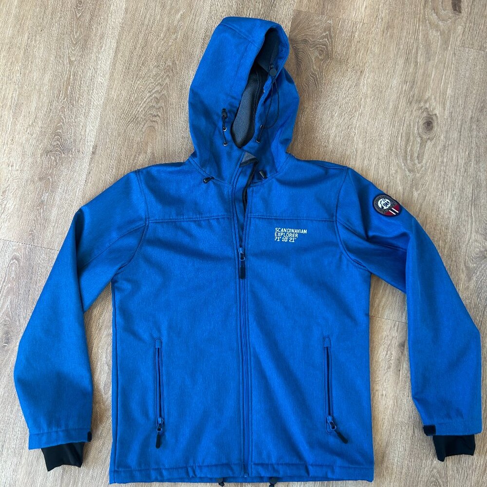 NWOT Scandinavian Explorer Softshell Jacket Unisex XS